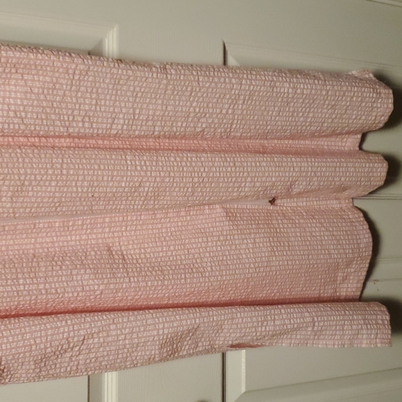 Miss Elaine Seersucker Robe - Picture 3 of 9